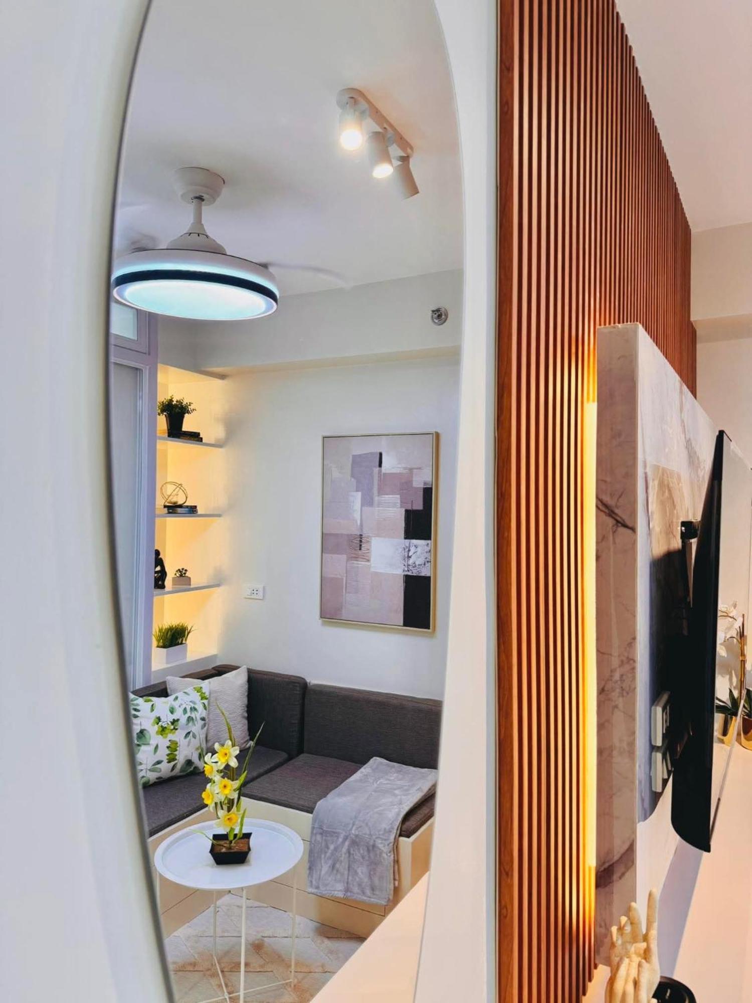 Rj Elite Escape 2Br Condo W Balcony Near Sm Iloilo Eksteriør bilde