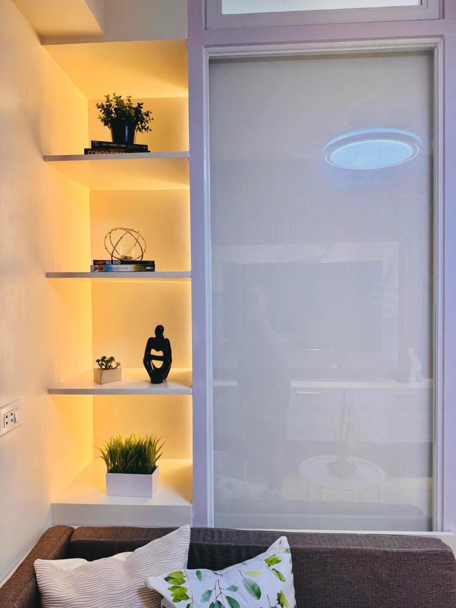 Rj Elite Escape 2Br Condo W Balcony Near Sm Iloilo Eksteriør bilde