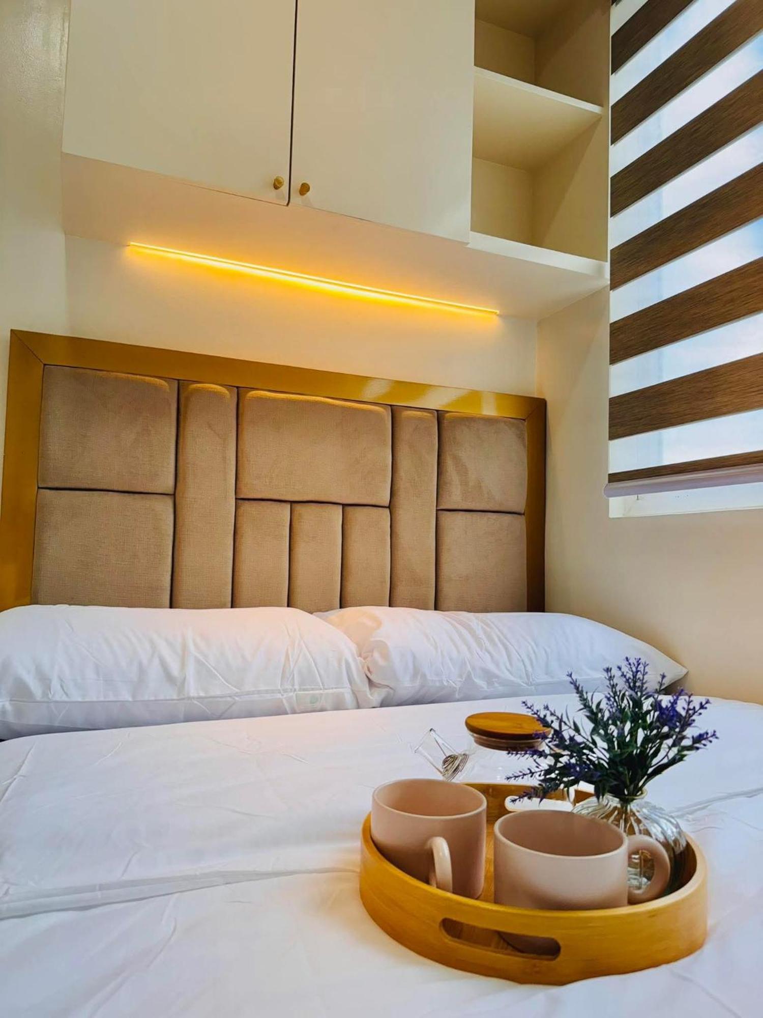 Rj Elite Escape 2Br Condo W Balcony Near Sm Iloilo Eksteriør bilde